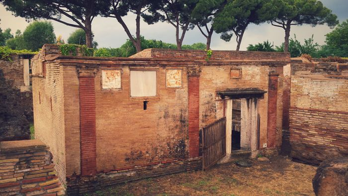 Fiumicino travel guide